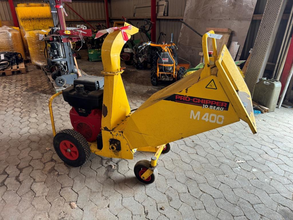 PRO-CHIPPER JO BEAU M 400 flishugger med HONDA GX 620 V-TWIN motor ...